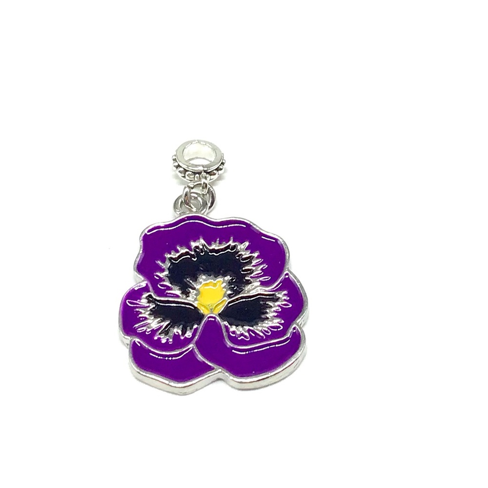 Delta Sigma Theta African Violet Pendant
